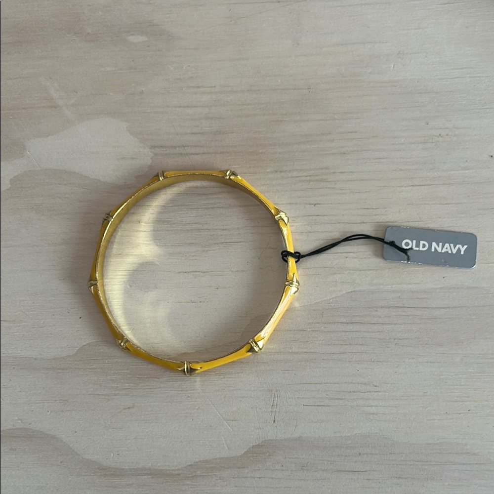 Old Navy Gold Bangle Bracelet